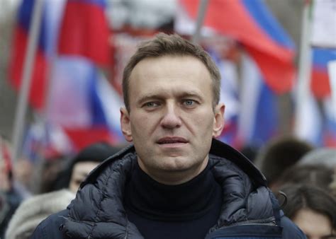  Navalny Poisoning: A Dramatic Twist in Russian Opposition Politics